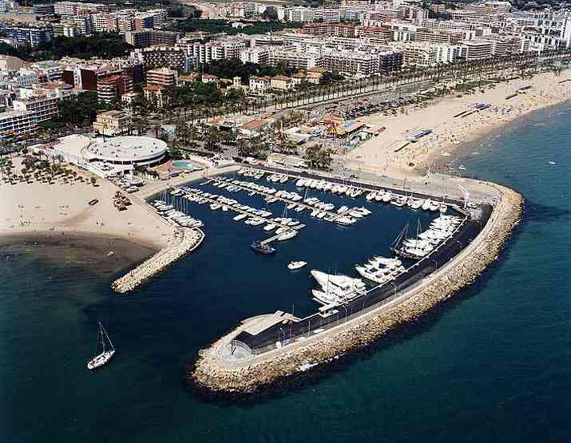 520 - Golden Coast Paradise ซาลอว์ ภายนอก รูปภาพ